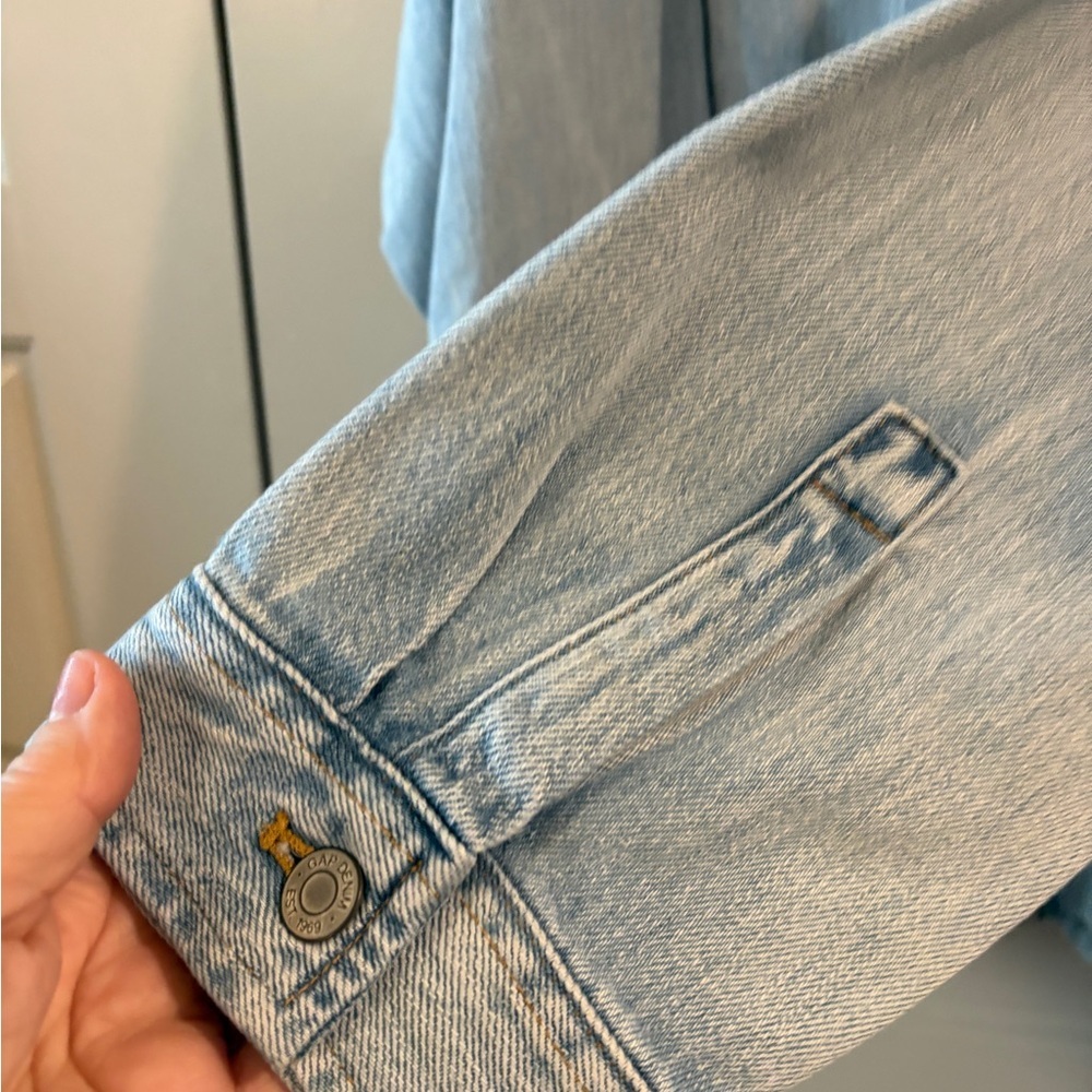GAP Light Blue Denim Jacket - Picture 9 of 12